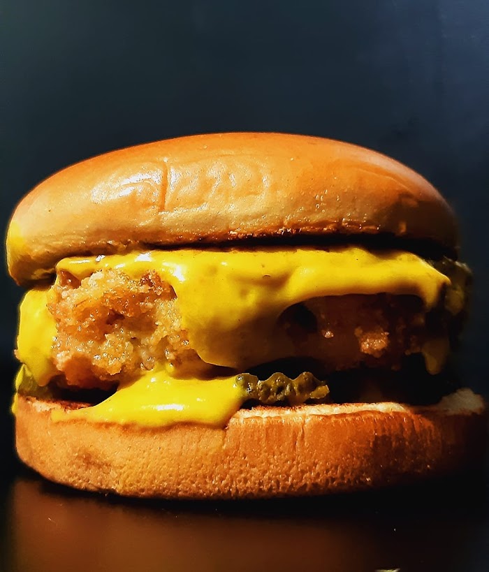 AMORETERRA BURGERS