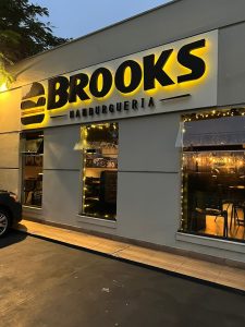 Brooks Hamburgueria SJC