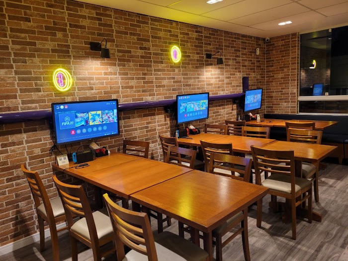 Fan Hour Games and Burgers
