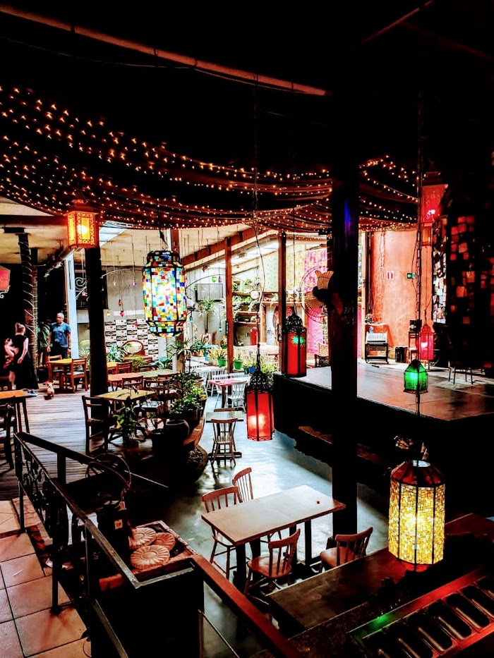 Giramundo Restô e Music Bar