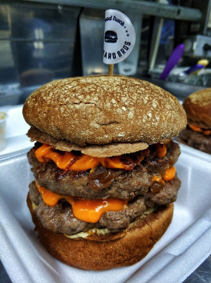 Massaro Bros – FoodTruck