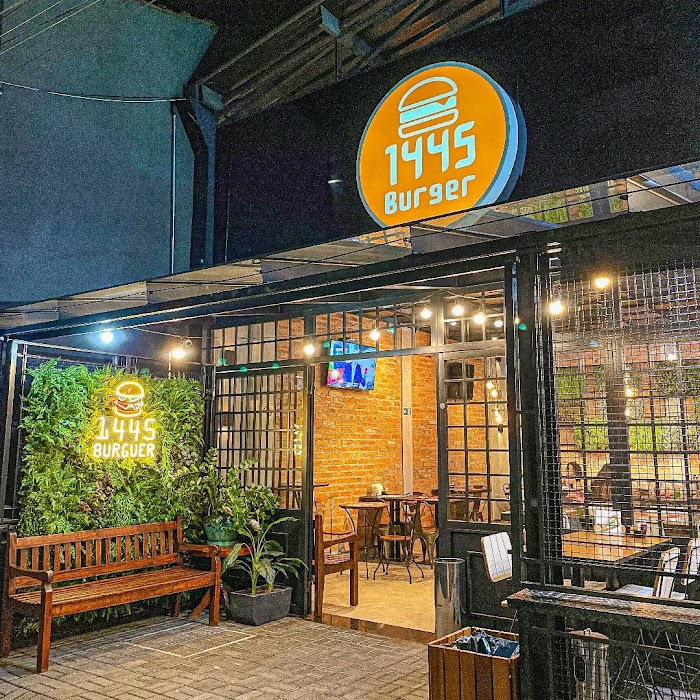1445 Burger | Hamburgueria e Restaurante | Salão e Delivery | Vila Zelina | Zona Leste-SP