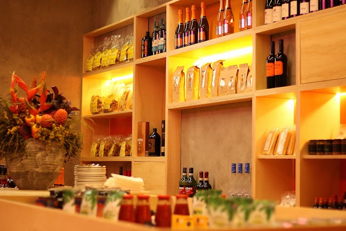 Astrud • Empório • Restaurante almoço e jantar • Happy Hour