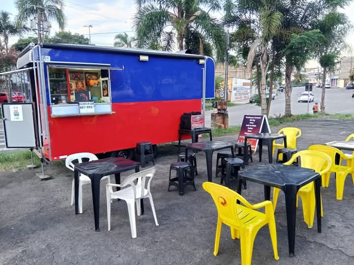 Babu Lanches e Hot Dogs