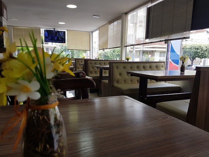 Bom de Minas Restaurante