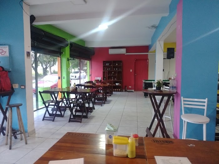 Bombar Restaurante & Hamburgueria Artesanal