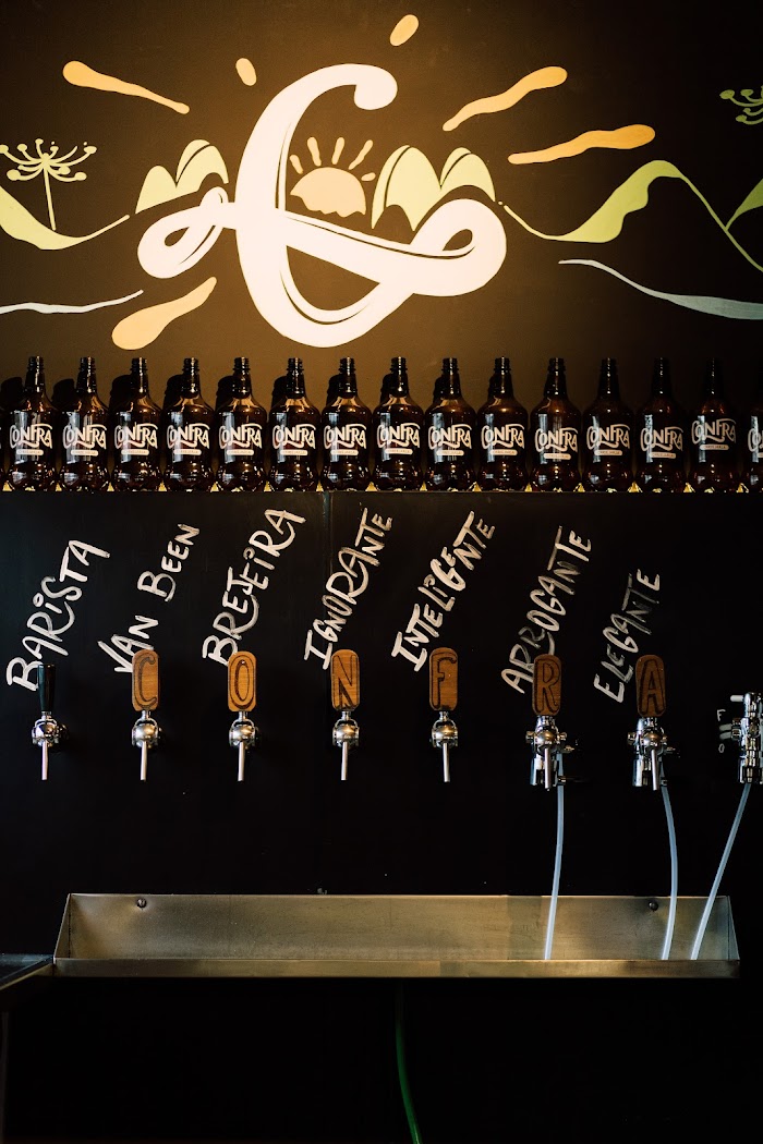Confra Emporio Bar