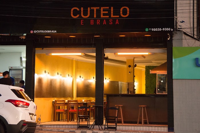 Cutelo e Brasa