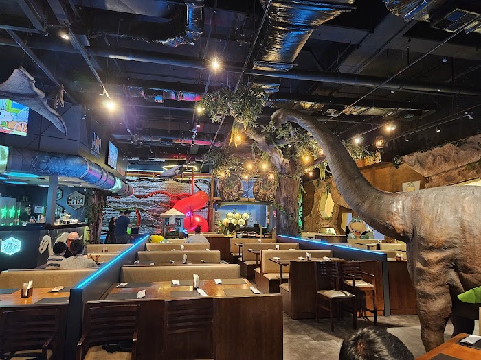 Dino Restaurante: Temático, Espaço Kids, Aniversários, Shopping Anália Franco