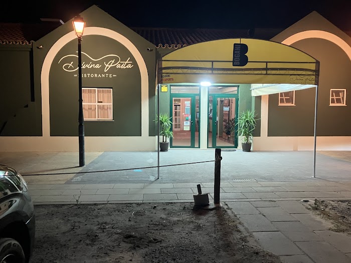 Divina Pasta