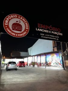Empório Lanches