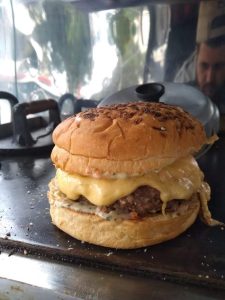 Food Truck . Krug burguer