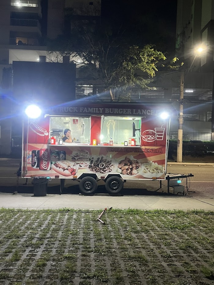 Food truck Family burguer lanches