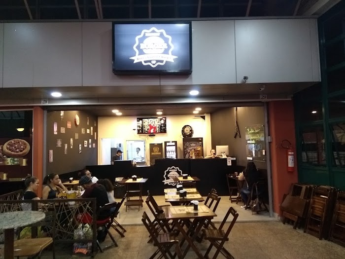 Hangry Burger – Beer & Gourmet Burger