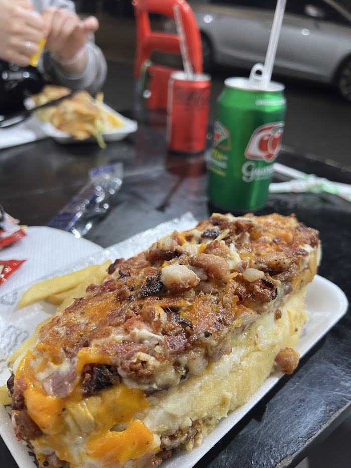 JJ Lanches food truck