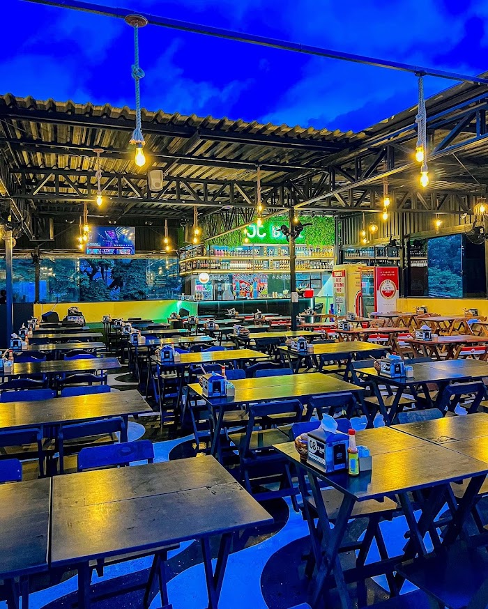 JJ bar embu