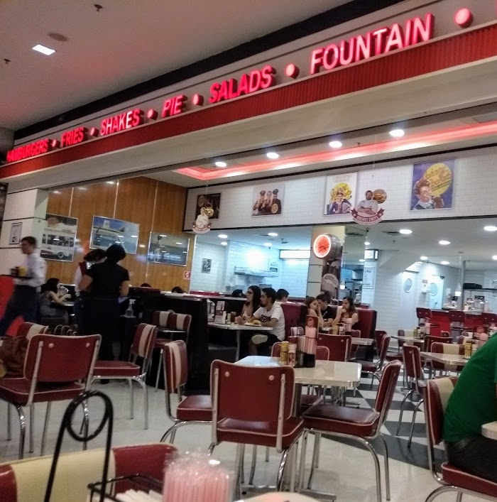 Johnny Rockets @ Grand Plaza Shopping