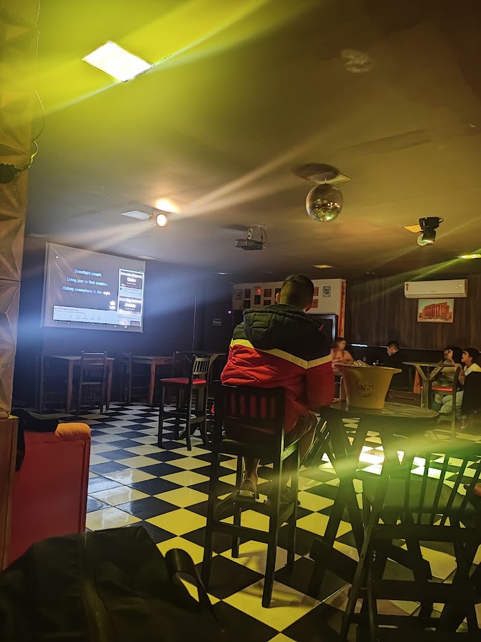 Joya’s Restaurante Pub Bar