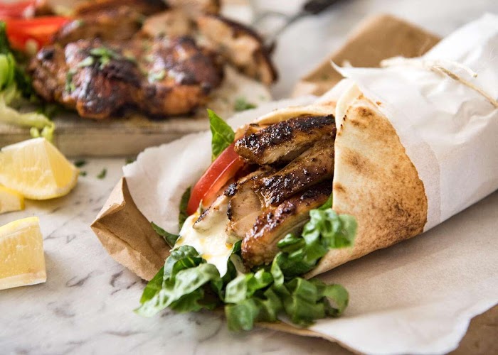 Kira Shawarma – Restaurante