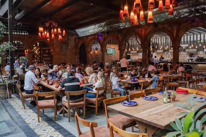 La Casa De Los Platos