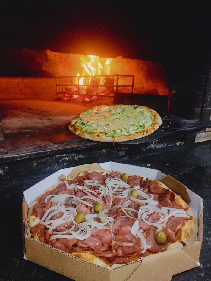 Listorti Pizzaria Rotisserie