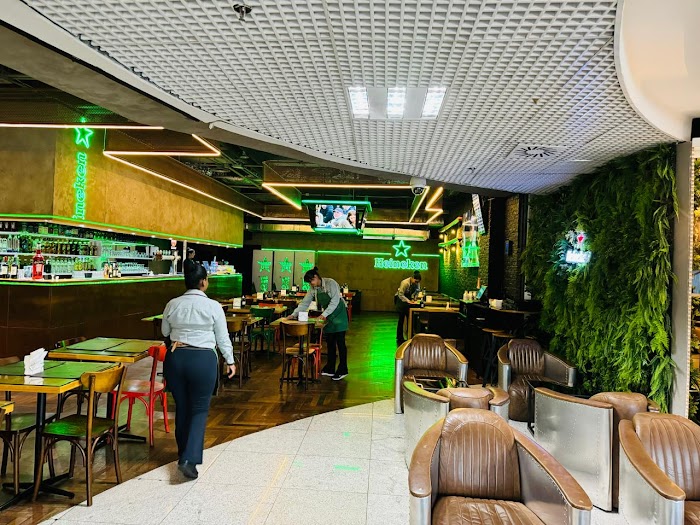 Living HNK T3 Aéreo: Restaurante, Heineken, Chopp, Aeroporto, Guarulhos, SP