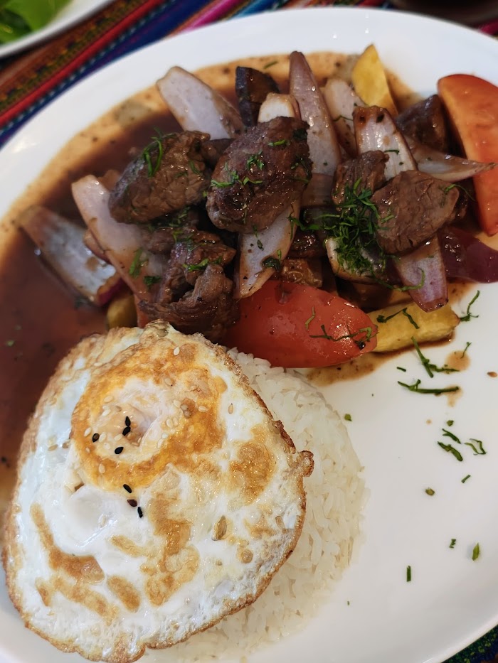 Los Peruanos