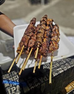 Lu Espetinhos