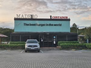 Madero Container Carvalho Pinto