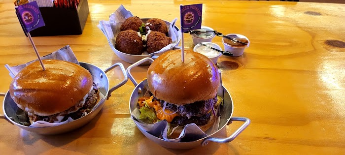 Monster Burguer Motorama