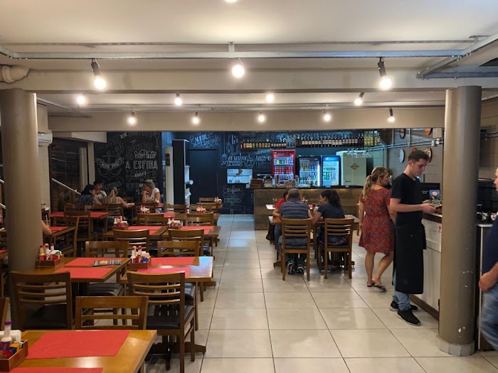 O Beirute Esfiharia e Restaurante