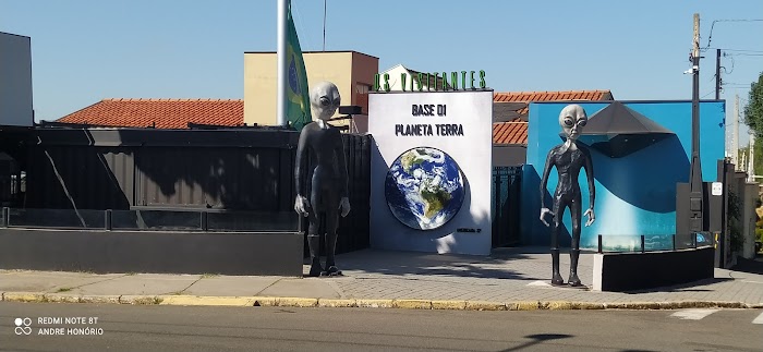 Os Visitantes