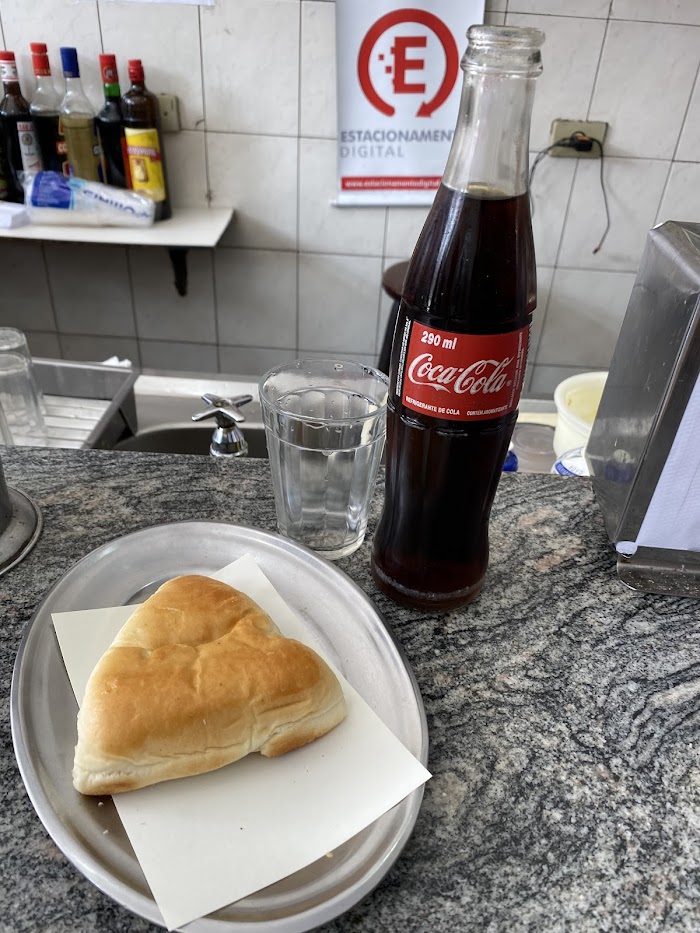 Pastelaria e Lanchonete TAISAN
