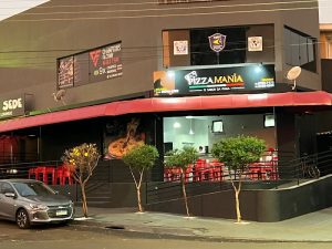 Pizza Mania