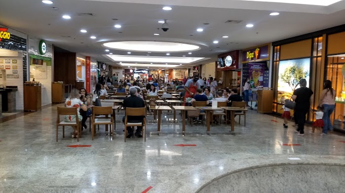 Praça de alimentação Rio Preto Shopping