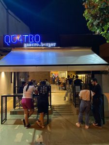 QU4TRO Gastroburger