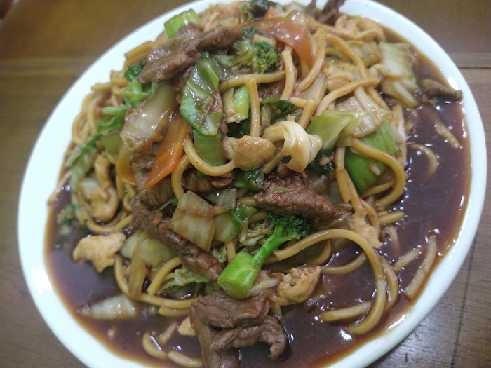 Restaurante Lucky – II