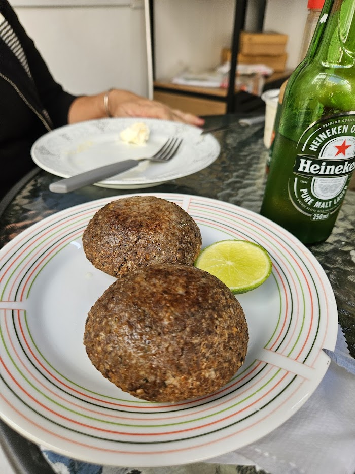 Restaurante Pequeno Líbano