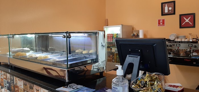 Restaurante e Cafeteria Área 51