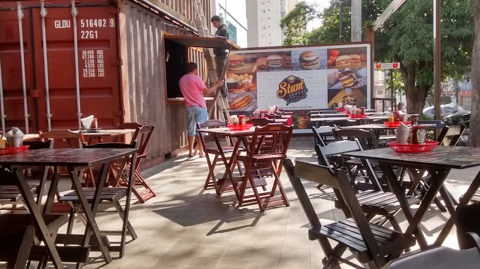 Stunt Burger