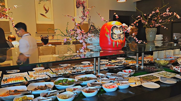 Sushi & Grill