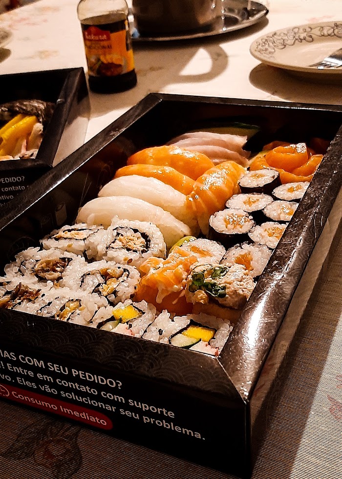Sushi Vila Ema