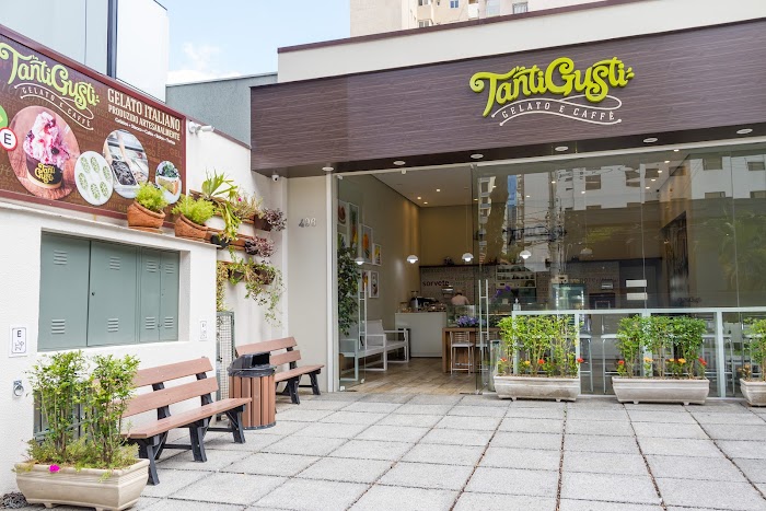 Tanti Gusti