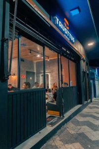 Tausttus Burger | Osasco