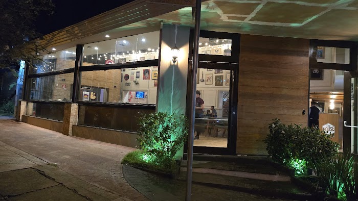 The House – Food & Fun | Restaurante Casual