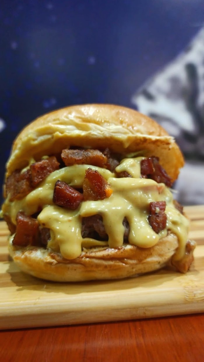 The Noite Burguer