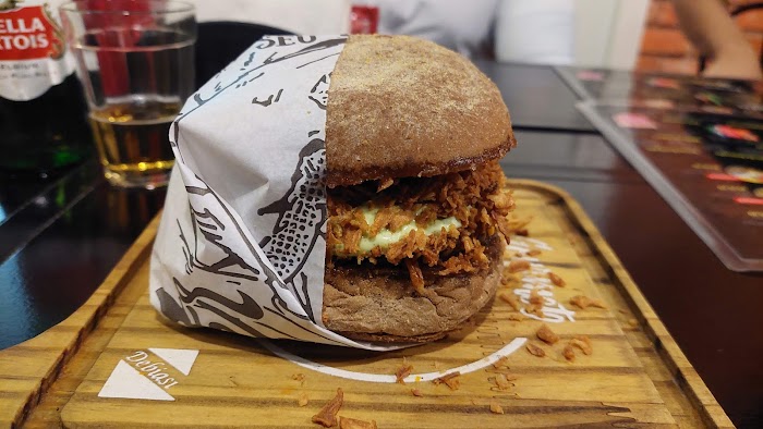 The magic burguer
