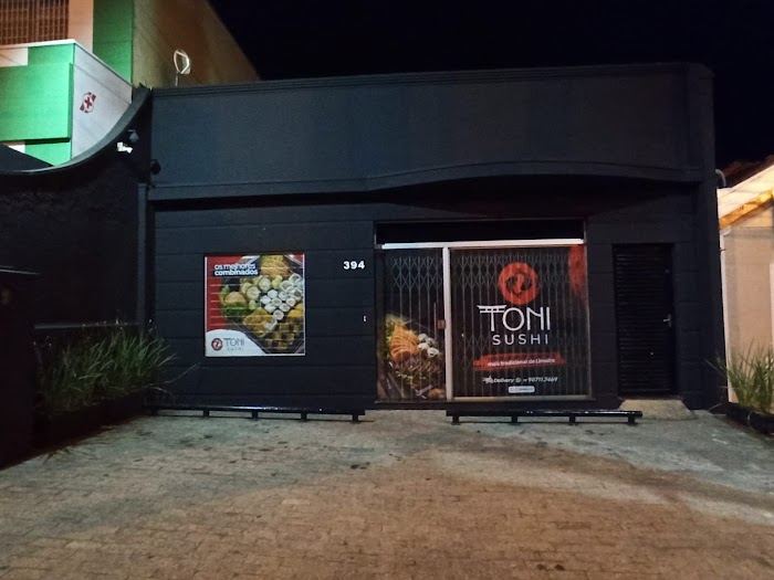 Toni Sushi