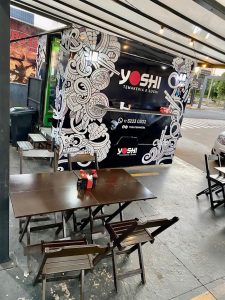 Yoshi Temakeria e Sushi