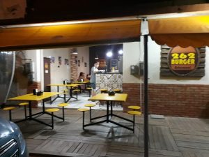 262 Burger